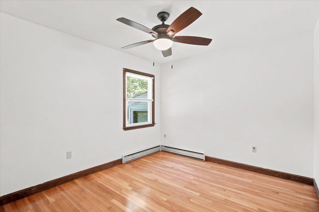 1881 Great Pond Road, North Andover, MA 01845