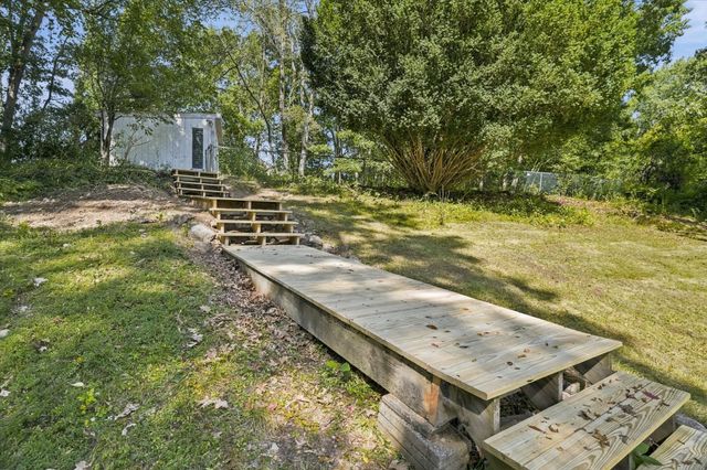 1881 Great Pond Road, North Andover, MA 01845
