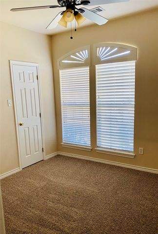 300 Rain Tree Drive, Sunnyvale, TX 75182