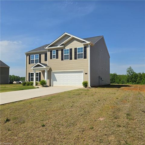 221 Culloden Drive, Mocksville, NC 27028