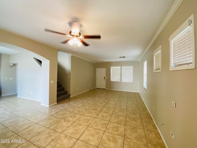 1450 S LONGSPUR Lane, Gilbert, AZ 85296
