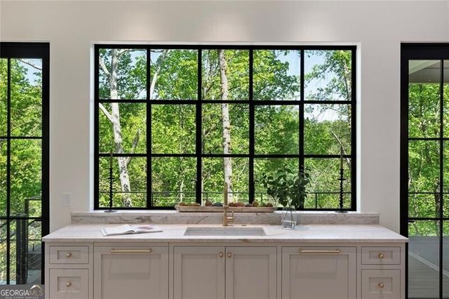 3290 Dunlop Court NE, Atlanta, GA 30319