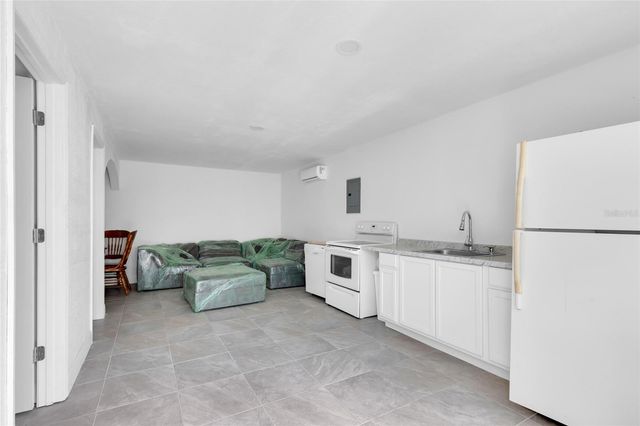 3412 NE 22ND COURT, Ocala, FL 34479