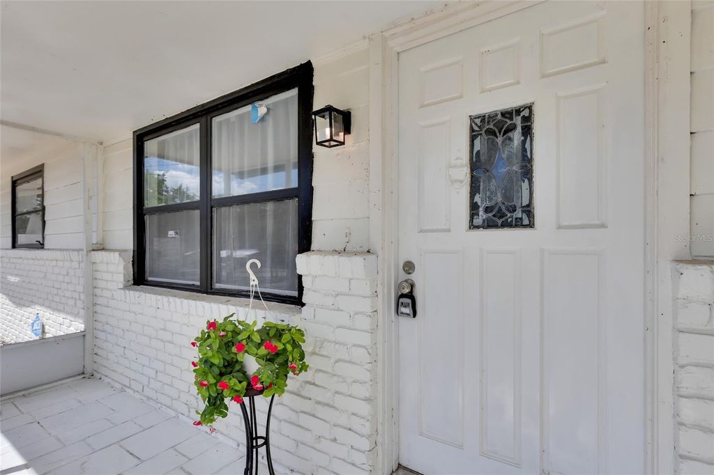 Image 4 of property listing at 3412 NE 22ND COURT, Ocala, FL 34479
