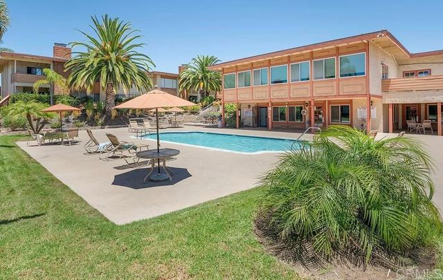 6816 Hyde Park Drive N, San Diego, CA 92119