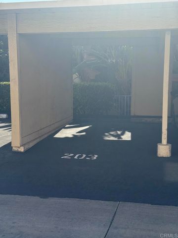 6816 Hyde Park Drive N, San Diego, CA 92119