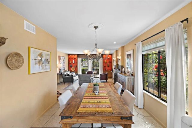 2556 N Ridgecrest, Orange, CA 92867