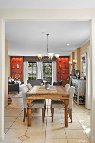 2556 N Ridgecrest, Orange, CA 92867