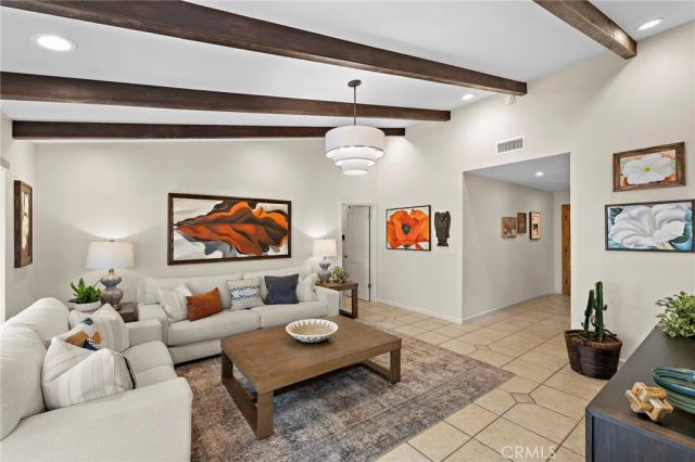 2556 N Ridgecrest, Orange, CA 92867