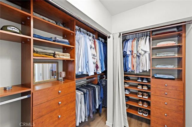 2556 N Ridgecrest, Orange, CA 92867