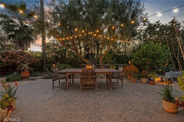 2556 N Ridgecrest, Orange, CA 92867