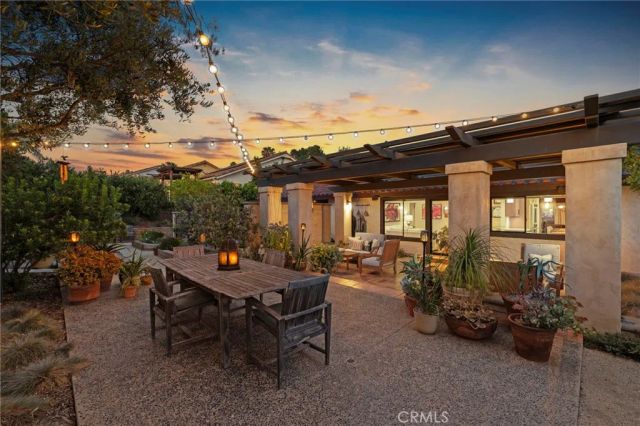 2556 N Ridgecrest, Orange, CA 92867