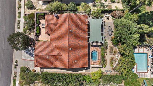 2556 N Ridgecrest, Orange, CA 92867