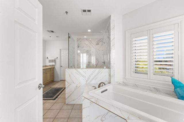 1272 Scenic Gulf Drive UNIT 304, Miramar Beach, FL 32550