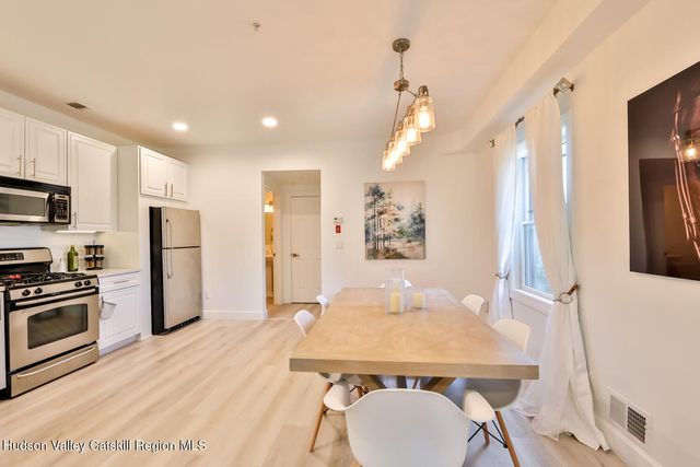 8 Trailside Drive Bb1, Hunter, NY 12442