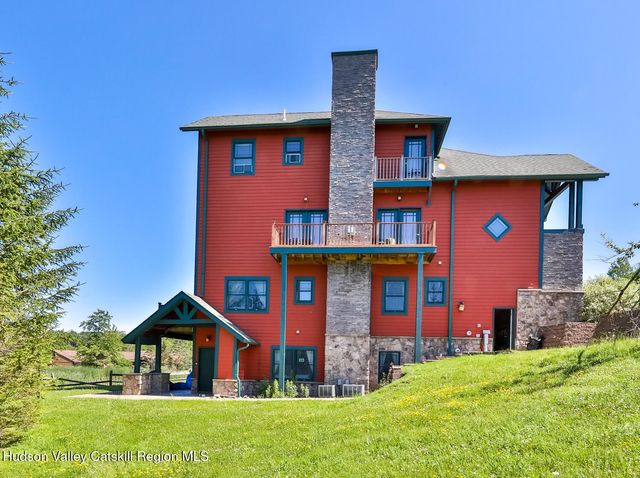 8 Trailside Drive Bb1, Hunter, NY 12442