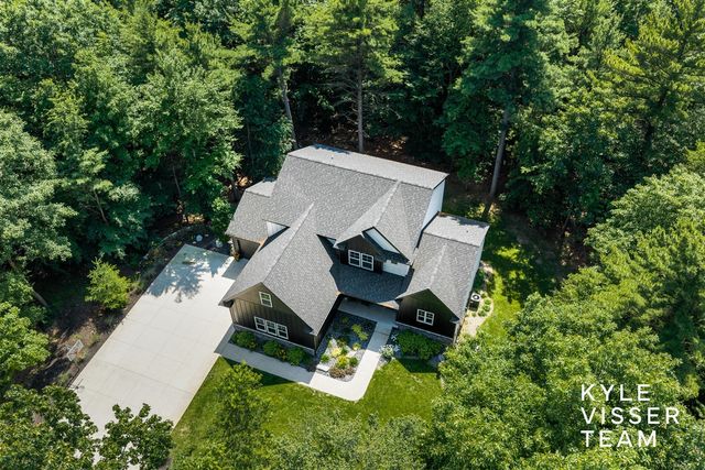 16500 Haven Woods Court, West Olive, MI 49460