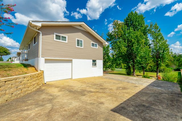 1726 Gray Road, Chattanooga, TN 37421