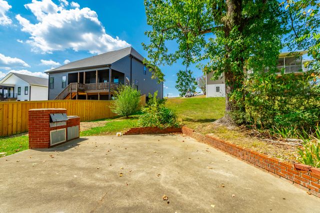 1726 Gray Road, Chattanooga, TN 37421