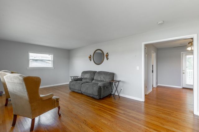 1726 Gray Road, Chattanooga, TN 37421