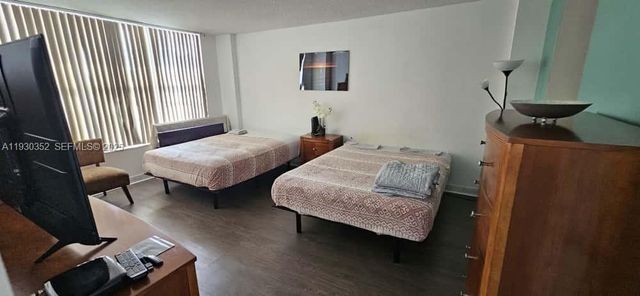 3800 S Ocean Dr 322, Hollywood, FL 33019