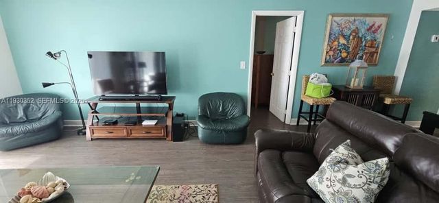 3800 S Ocean Dr 322, Hollywood, FL 33019