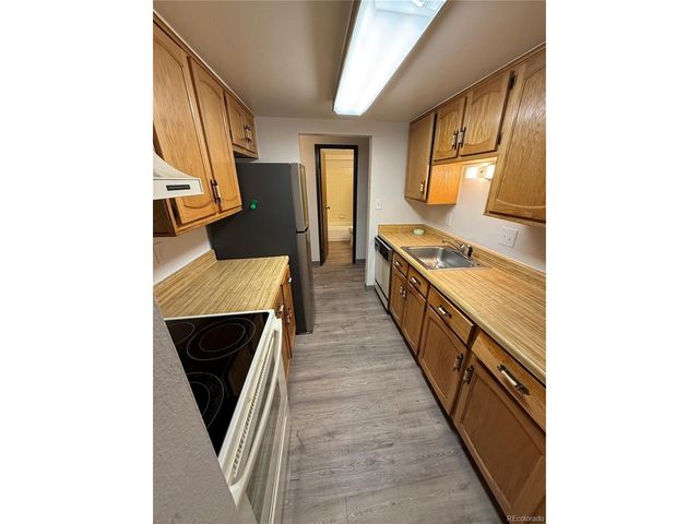 7780 W 38th Ave 302, Wheat Ridge, CO 80033