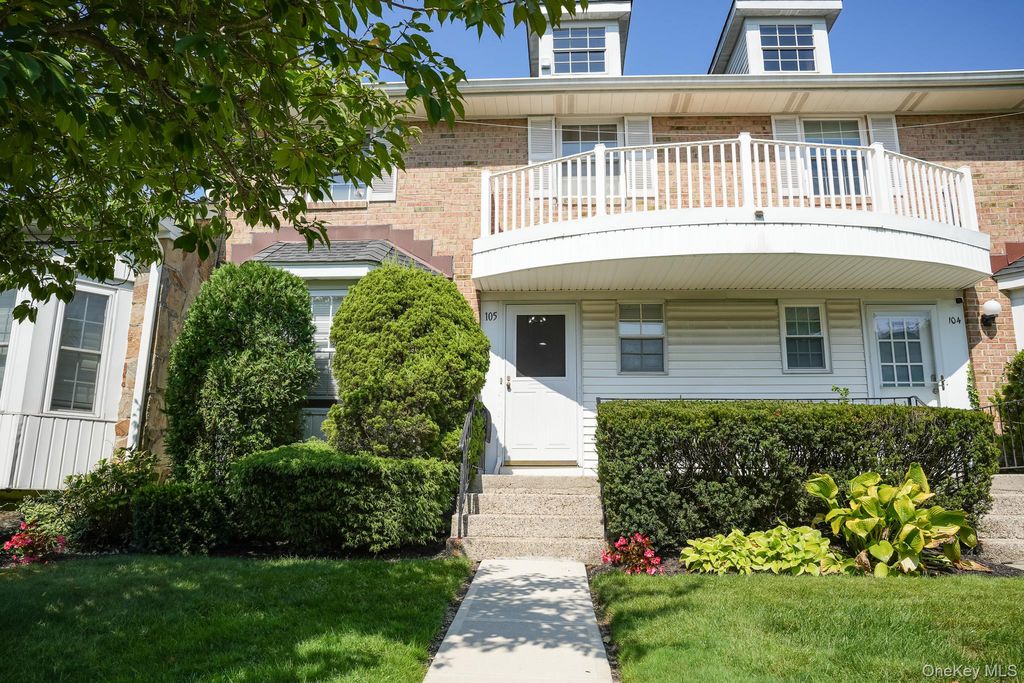 105 Glen Way, Syosset, NY 11791 — exterior