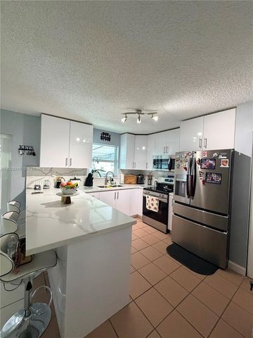 29843 SW 158th Ct, Homestead, FL 33033