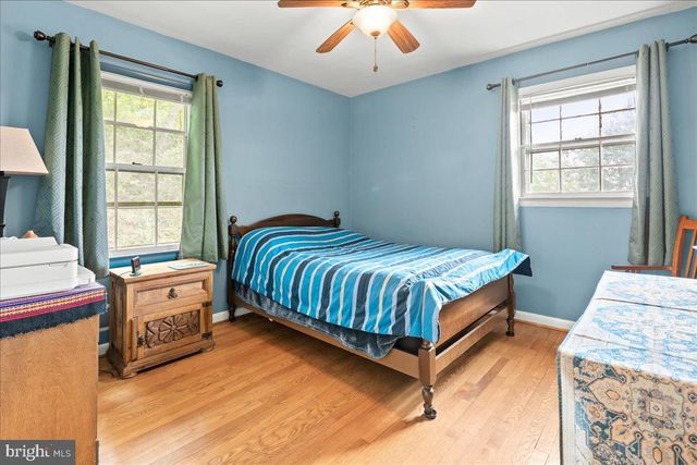 3013 S HILL ST, Arlington, VA 22202