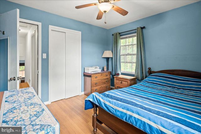 3013 S HILL ST, Arlington, VA 22202