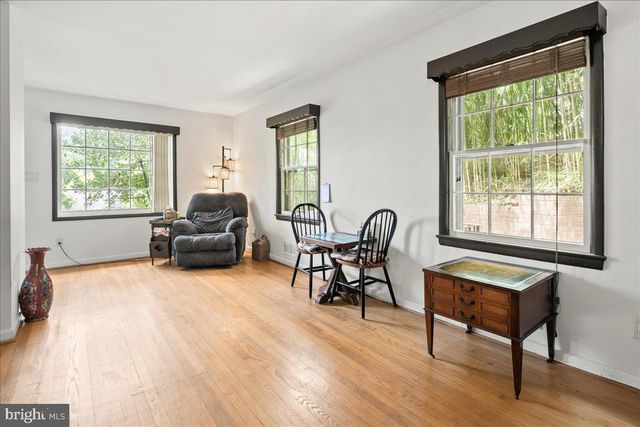 3013 S HILL ST, Arlington, VA 22202