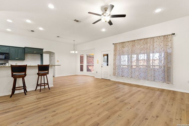 1456 Prairie Rose, Seguin, TX 78155