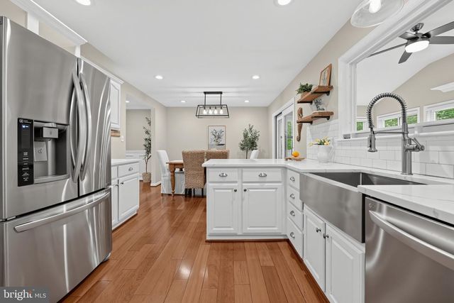 870 TWIN HARBOR DR, Arnold, MD 21012