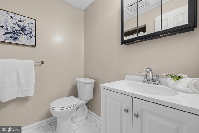 870 TWIN HARBOR DR, Arnold, MD 21012