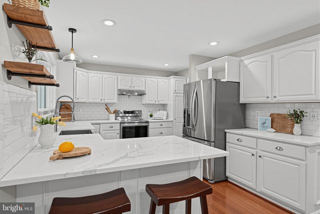 870 TWIN HARBOR DR, Arnold, MD 21012