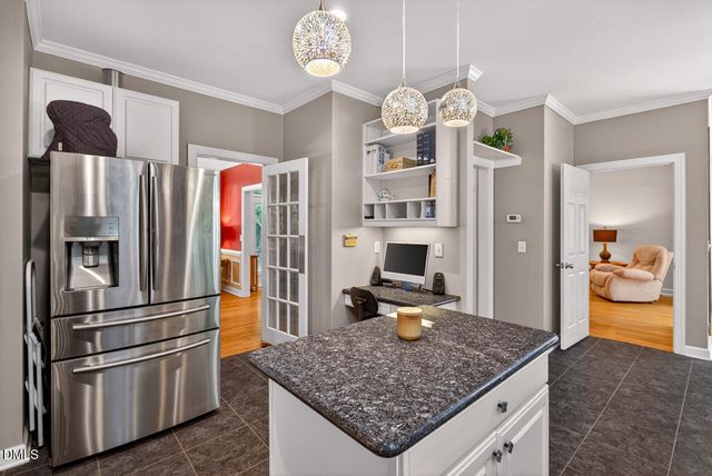 105 Highstream Place, Chapel Hill, NC 27516