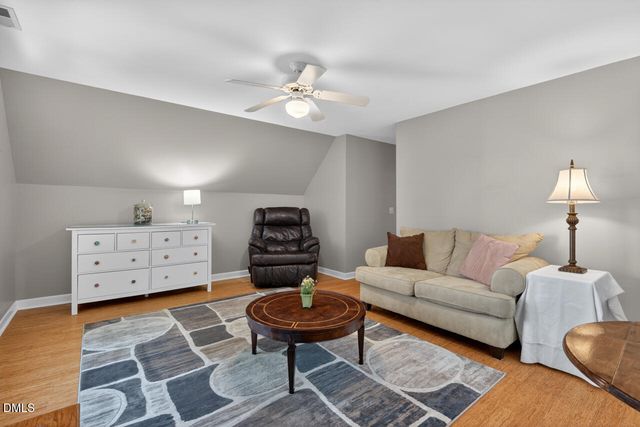105 Highstream Place, Chapel Hill, NC 27516