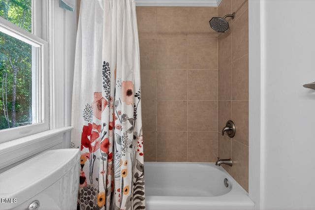 105 Highstream Place, Chapel Hill, NC 27516