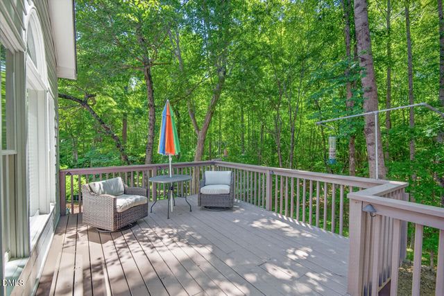 105 Highstream Place, Chapel Hill, NC 27516