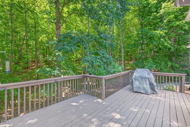 105 Highstream Place, Chapel Hill, NC 27516