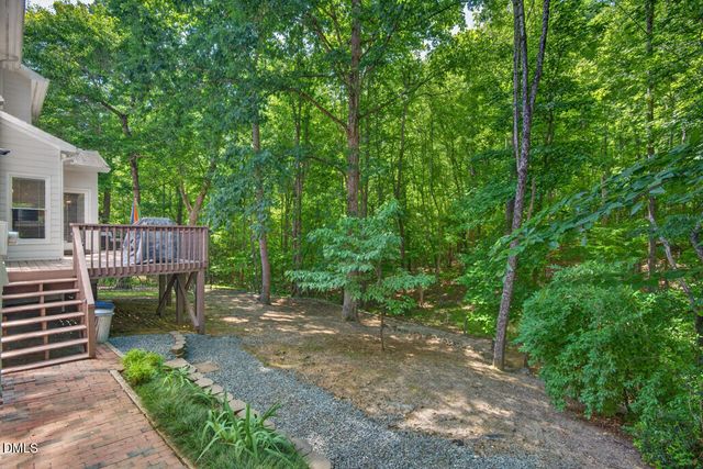 105 Highstream Place, Chapel Hill, NC 27516