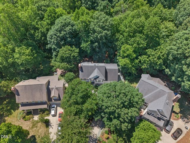 105 Highstream Place, Chapel Hill, NC 27516