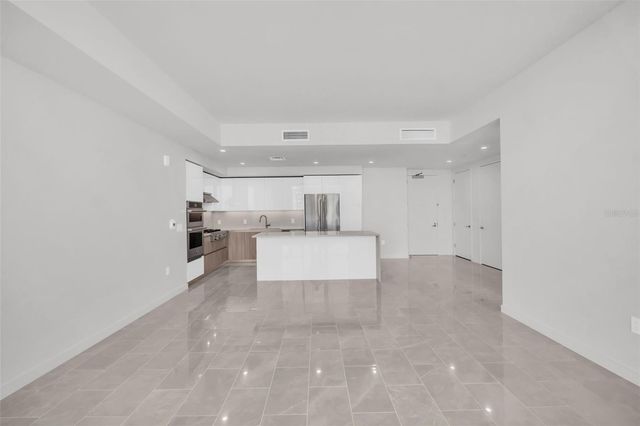 400 CENTRAL AVENUE 2205, St Petersburg, FL 33701