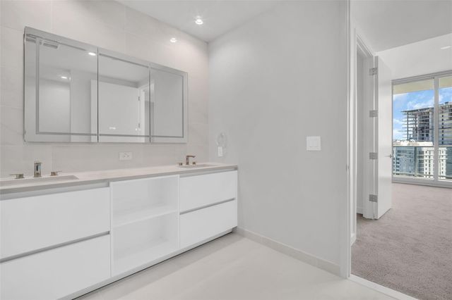 400 CENTRAL AVENUE 2205, St Petersburg, FL 33701