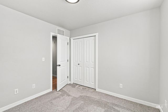 296 N Tideberry Ave, Kuna, ID 83634