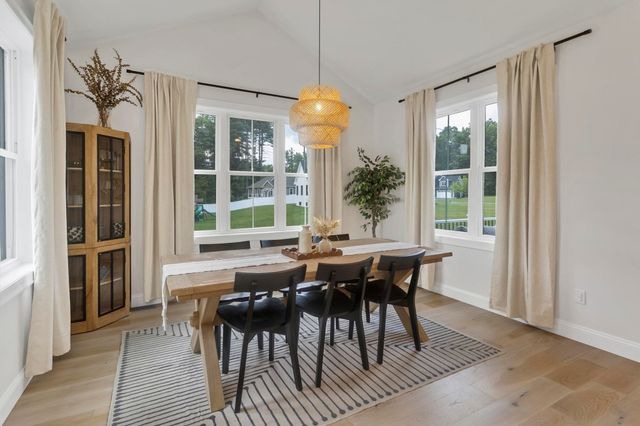 1 Honeybird Run, Southwick, MA 01077