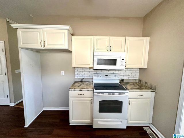 7427 COUNTRYSIDE DRIVE, Pinson, AL 35126