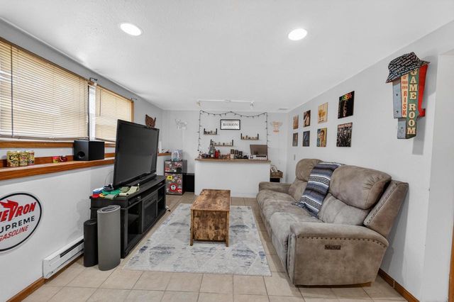 4002-4004 Bruns Avenue, Madison, WI 53714
