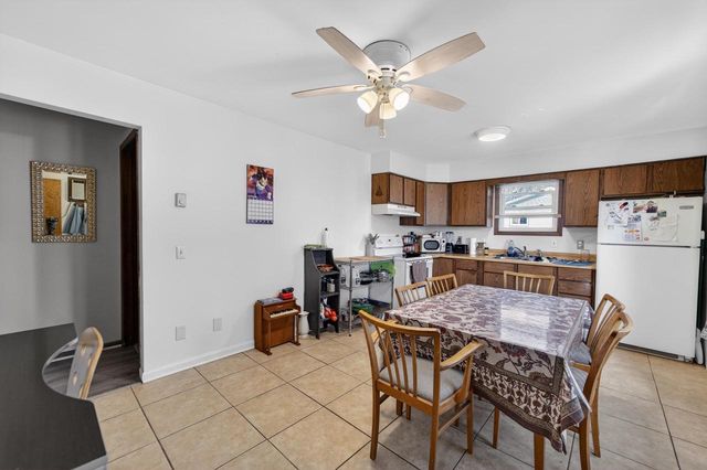4002-4004 Bruns Avenue, Madison, WI 53714